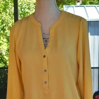 Jacqueline de Yong Blouse – Mustard Yellow – Tunisian Collar – Asymmetrical Cut – Size S (US 4)