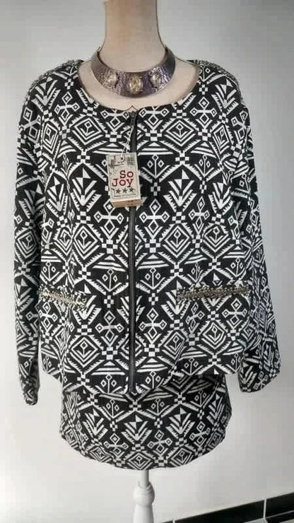 Magnifique ensemble de la marque So Joy taille 48