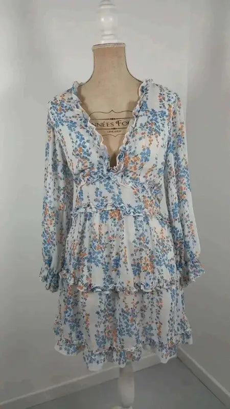 Floral Mini Dress – Open Back & Ruffles – Romantic Look