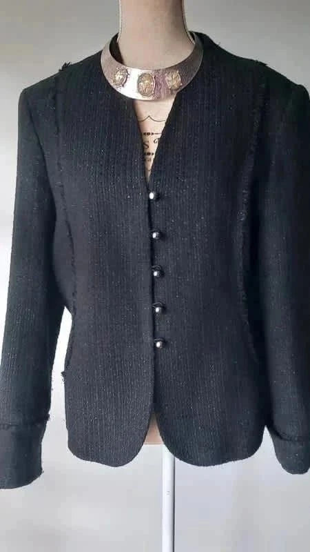 Blazer noir et fils argenté taille 44