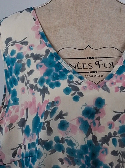 Superbe robe d'été fluide et fleurie Bonprix – taille 48