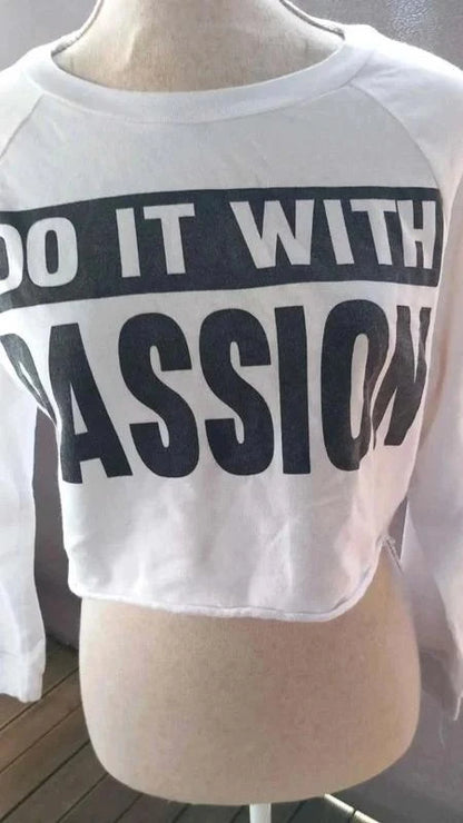 Crop Top Do It With Passion – Streetwear & Motivation Jennyfer brand size