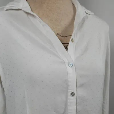 Miss Captain Shirt – White Dotted Swiss & Mother-of-pearl Buttons – Fitted – Size 38