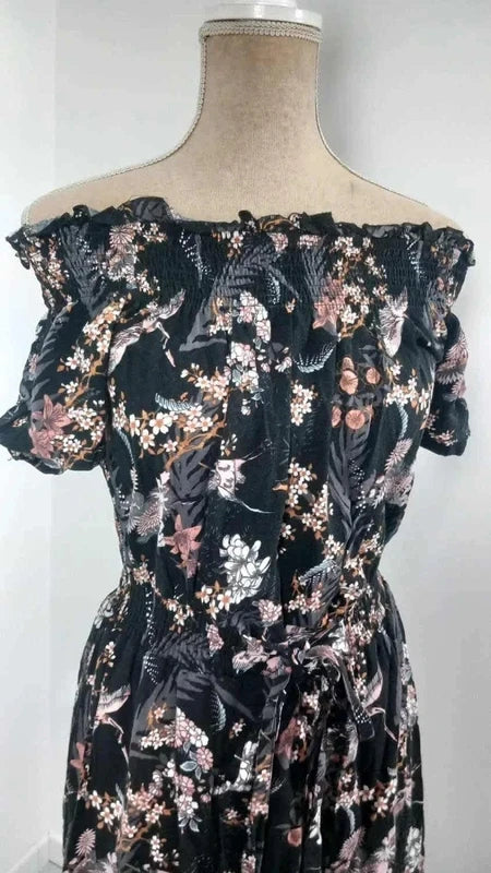 Robe Fleurie GÉMO Noire Style Bohème - Taille 36 (S) - Épaules Dénudées
