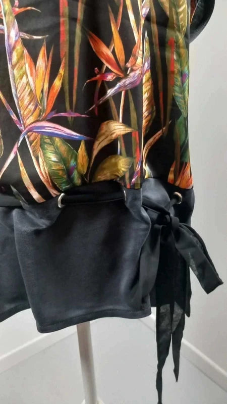 Camaieu Tropical Print Flowy Blouse – Size 38 – NEW