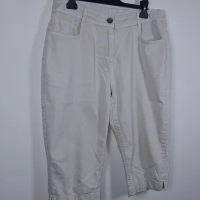 Pantacourt Casual M&S Écru / Crème – Taille 44