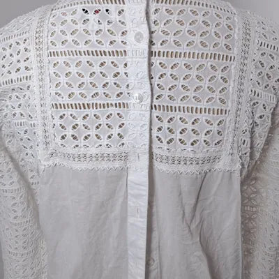 White Broderie Anglaise & Lace Blouse – Romantic Vintage Style – Size 40 (L)