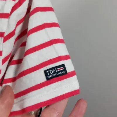 Marinière Terre de Marins – Blanc & Rouge Corail – Écusson Brodé – Taille XL
